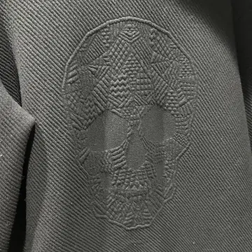 ZARA 블랙 스컬 맨투맨 L 사이즈