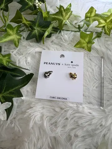 PEANUTS x kate spade 귀걸이 스누피