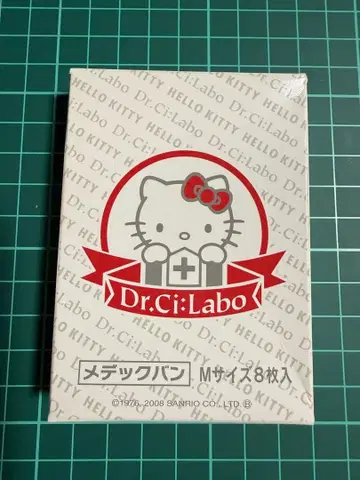 [ 한정품 ] Dr.Ci:Labo 헬로키티 메디쿠반 M 사이즈 8매입