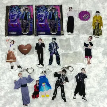 꿈을 먹는 NEON 사쿠 아크릴 스탠드 아크릴 키링 묶음 판매