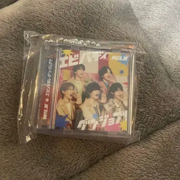 M!LK 에비바디굿잡! 미니 재킷 키링