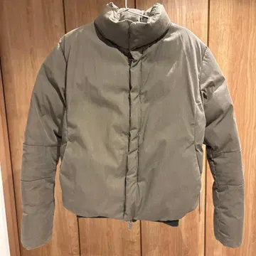 피레넥스 남성용 다운 자켓 유나이티드 애로우즈에서 구매