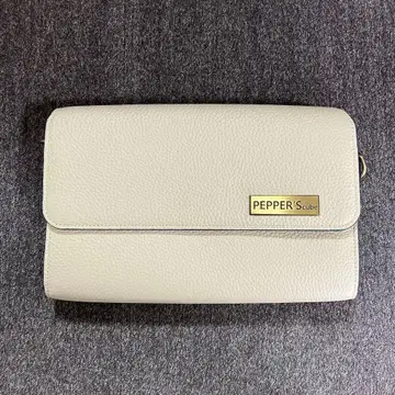 새상품급 PEPPER'S cube 숄더백 지갑형 숄더백