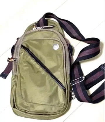 [새상품급] 올리브 그린 바디백 숄더백