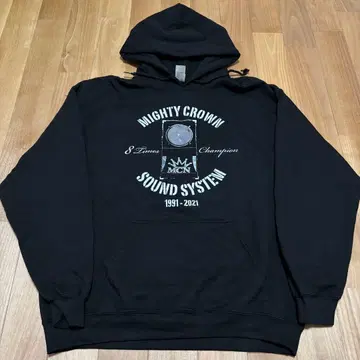 Mighty Crown 초대 사운드 시스템 후드티 black L 사이즈