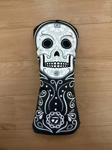 테일러메이드 Dia de los Muertos 드라이버 골프헤드커버