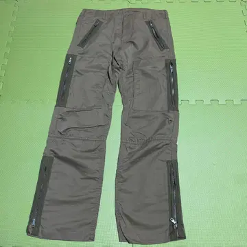 onegravity 카키 워크 팬츠