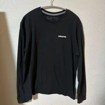 patagonia 블랙 롱 슬리브 T셔츠