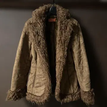 OLIVE BRANCH 무스탕 코트 브라운