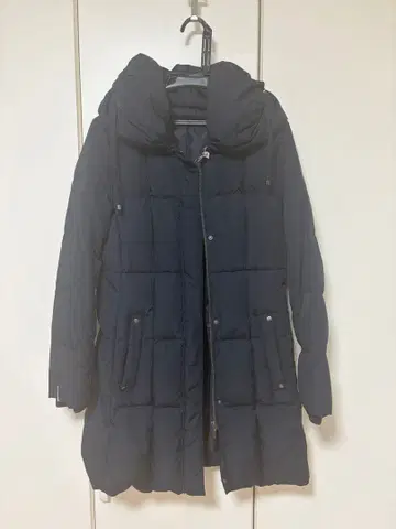 RU 네이비 다운 자켓 M 사이즈