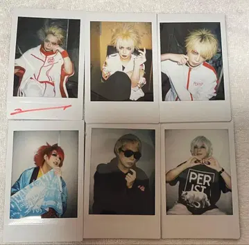 키류 사카이 미츠키 폴라로이드