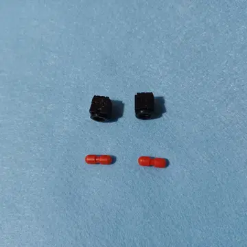 좌우 펀치와 미사일 x 2만 초합금 골드 라이탄