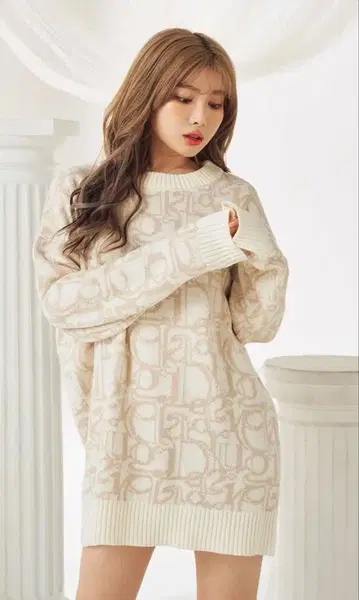 Darich (다리치) Darling 패턴 니트 튜닉 (베이지)