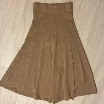 러그나문 니트 스커트 롱 스커트