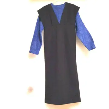 [코디 판매] SEASON REASON 블루 스웨터 블랙 원피스 M