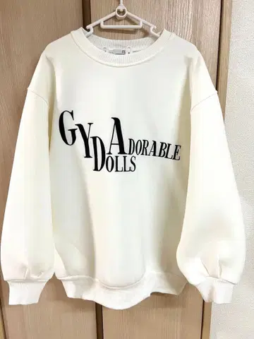 GYDA 제이다 맨투맨 상의