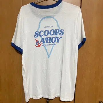 레어 stranger things netflix 공식 티셔츠 M 사이즈