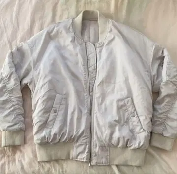 화이트 MA-1 플라이트 자켓 M