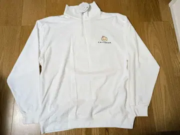 새상품 치이카와(먼작귀) 토끼 하프 지퍼 맨투맨 L