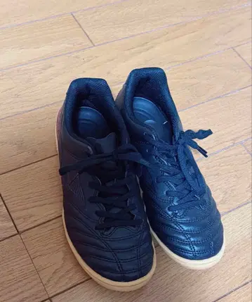 MONARCIDA RED 네이비 풋살화