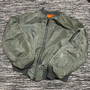 MA-1 플라이트 자켓 올리브 그린
