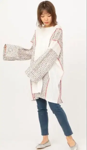 Another Edition 하트 x 스트라이프 패턴 BIG TEE