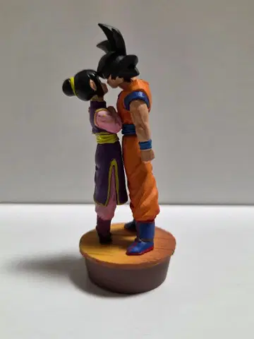 약속의 키스 채색판 [ 드래곤볼 캡슐 네오 만남 미래로부터의 침략 셀 편