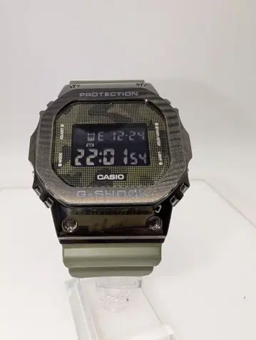 G-SHOCK GM-5600B 전파 솔라 미사용 새상품