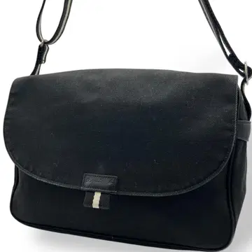 새상품급 agnes b 에네스베 숄더백 블랙 나일론