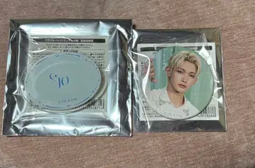 &TEAM 카페 JO 조 아크릴 배지 캔뱃지