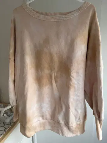 스픽 앤 스팬 NEWDOSE 베이지 오버 사이즈 맨투맨