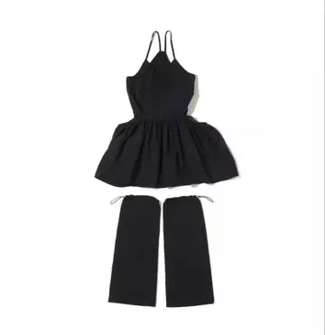 새상품 atmos pink 레그 워머 포함 원피스 BLACK