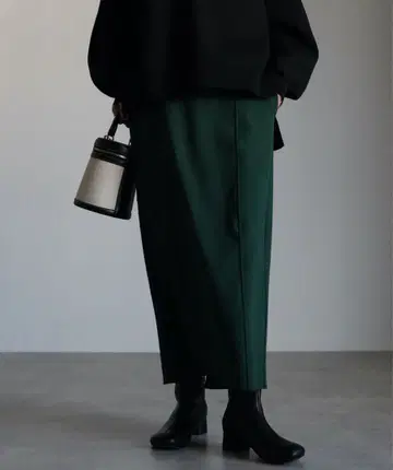 새상품급 ap retro 타이트 롱 스커트/내로우 스커트 그린 F