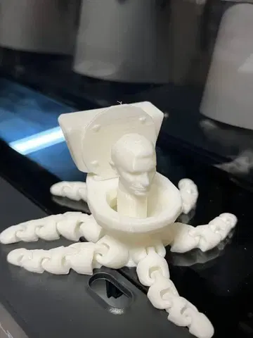 이탈리안 레인 로트 토일렛 옥토푸시니