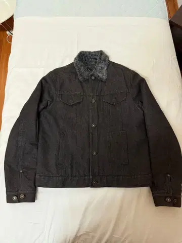 GAULTIER 다크 그레이 플리스 카라 부착 데님 자켓