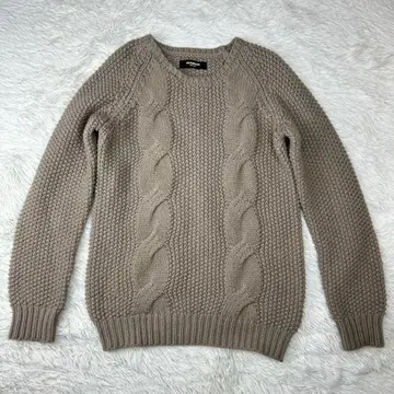 우노피우노우과레토레 릴랙스 케이블 래글런 풀오버 니트