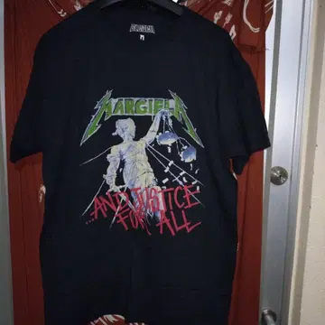 쿠보 타이토 BLEACH x MARGIELA 패러디 티셔츠 메탈리카