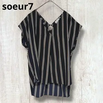 [ 수르세븐 ] 스트라이프 티셔츠 V넥 블라우스 네이비