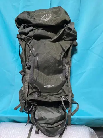 Osprey Kestrel 48 백팩
