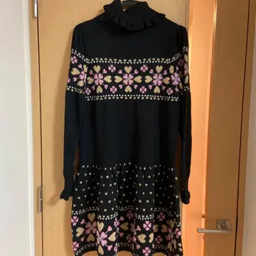 안도라부의 니트 튜닉 원피스