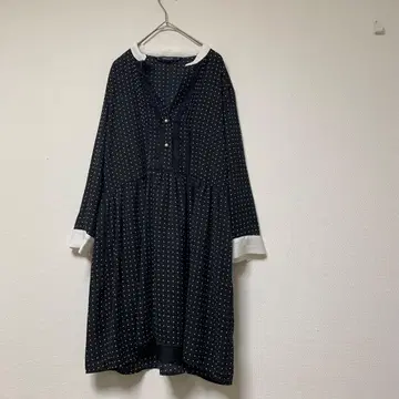 [ 새상품급 ] ZARA 자라 블랙 도트 무늬 긴팔 블라우스 튜닉