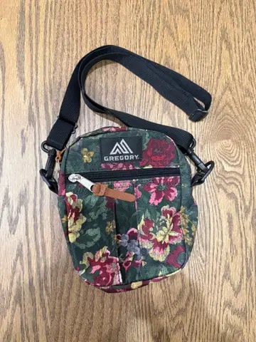 GREGORY 퀵 포켓 S 가든 태피스트리