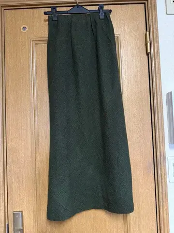 요건 레일 다크 그린 텍스처 롱 스커트