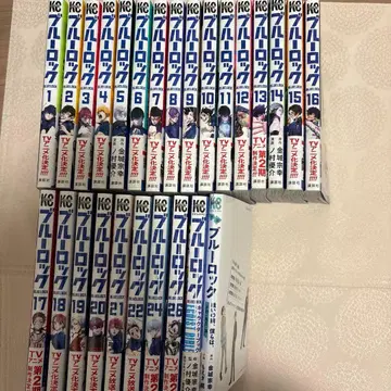 블루 록 1~26권 (빠진 권 있음) + 캐릭터북 + 소설 1권