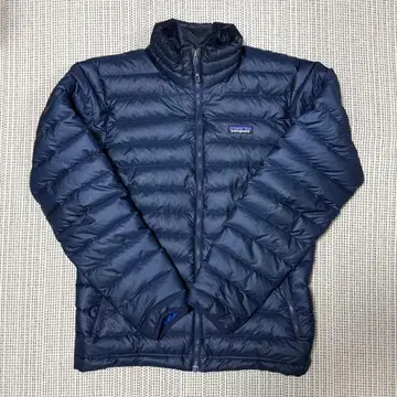 patagonia 네이비 다운 자켓 S 사이즈