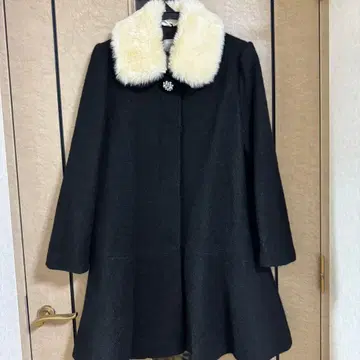 Ank Rouge 퍼 코트 M 사이즈