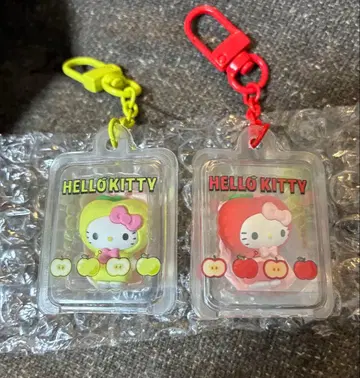 산리오 후르츠 디자인 시크릿 키링 키티 2세트