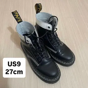 닥터마틴 8홀 하이컷 워크 부츠 US9 27cm