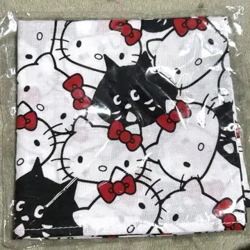 네넷 냐- 헬로키티 콜라보 손수건