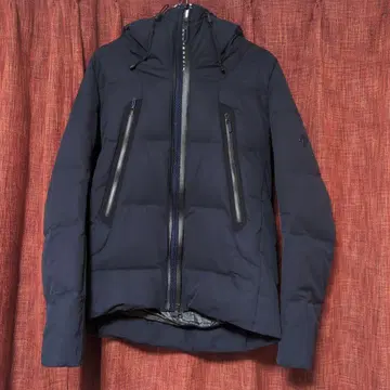 DESCENTE ALLTERRAIN 미즈사와 다운